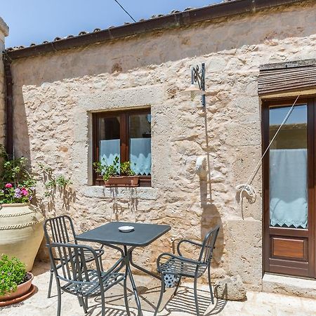 La Muraglia Residenza Turistica Rurale Santa Croce Camerina Esterno foto