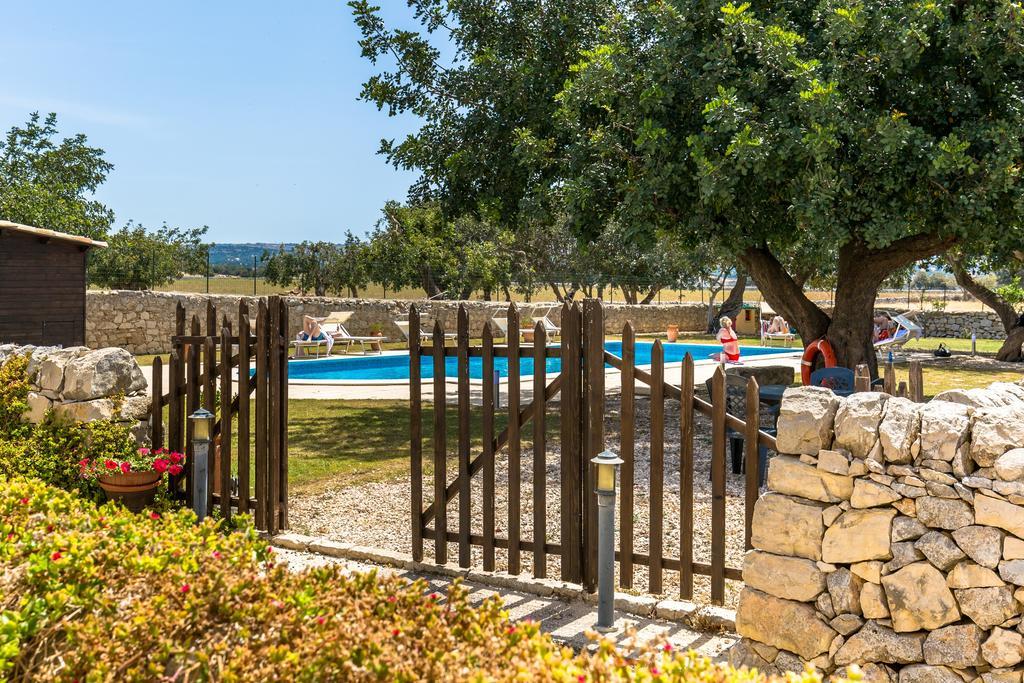 La Muraglia Residenza Turistica Rurale Santa Croce Camerina Esterno foto