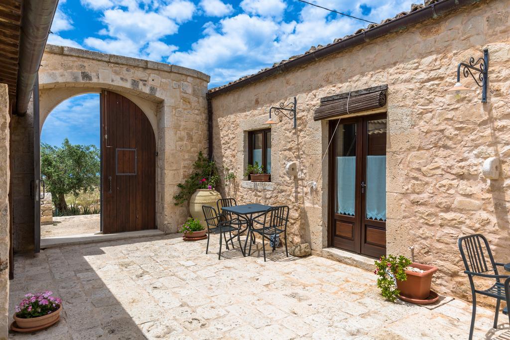 La Muraglia Residenza Turistica Rurale Santa Croce Camerina Esterno foto