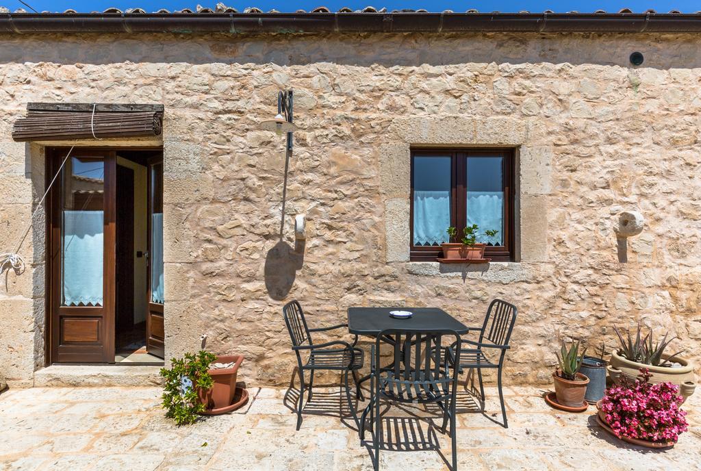 La Muraglia Residenza Turistica Rurale Santa Croce Camerina Esterno foto